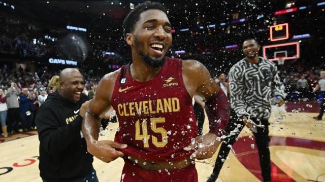 v体育官方入口-米切尔之于骑士意义不只71分 夏日大交易堪称双赢